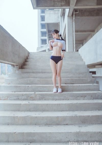 凯莎雪乳轻颤娇羞流白浆_高清版完整版未删减